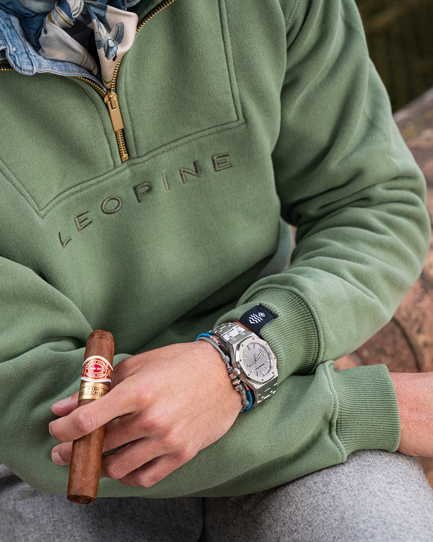 Grail Half-Zip Sweatshirt - LEOPINE