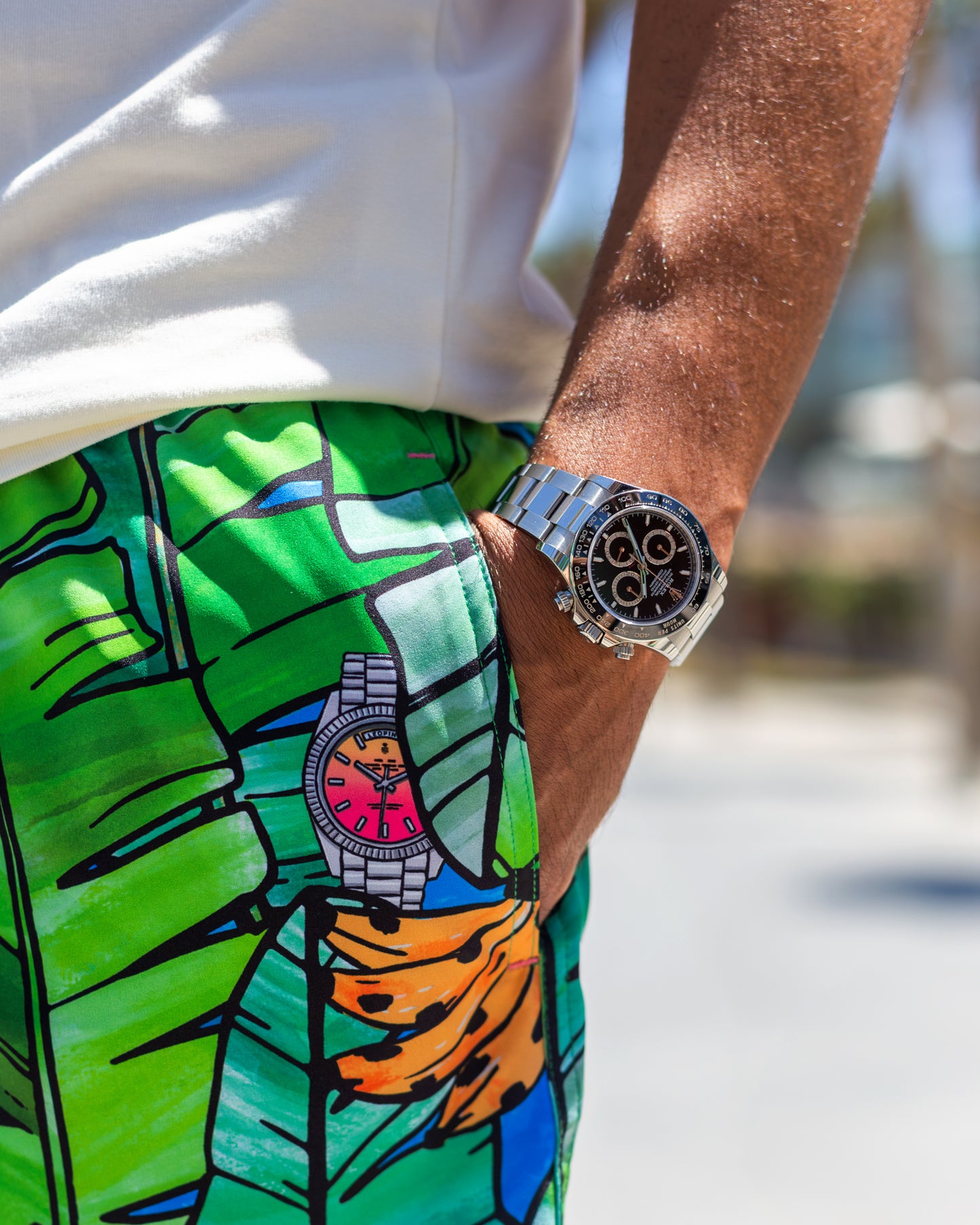 Palm o'Clock Swim Shorts, look 3