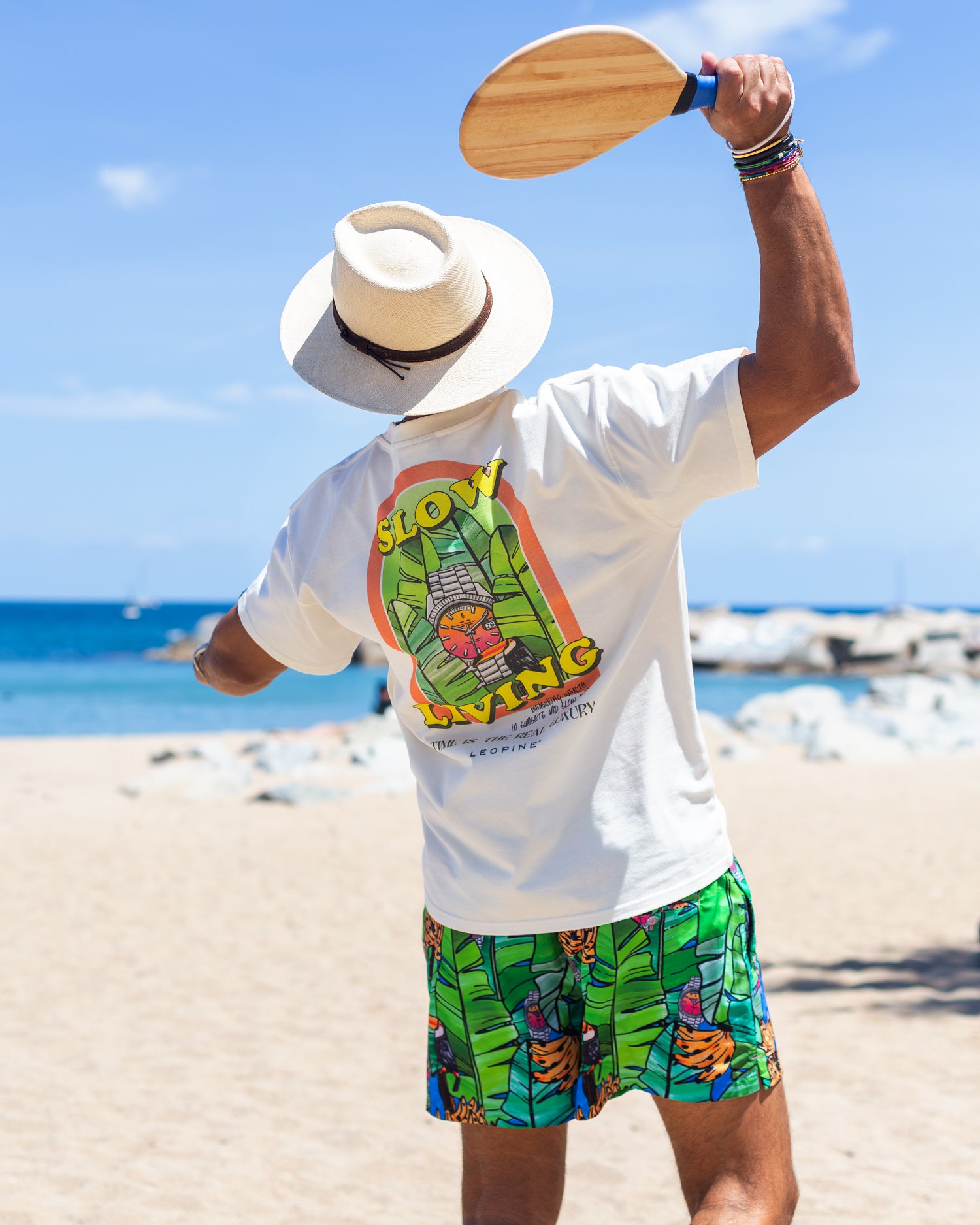 Palm o'Clock Swim Shorts, look 5