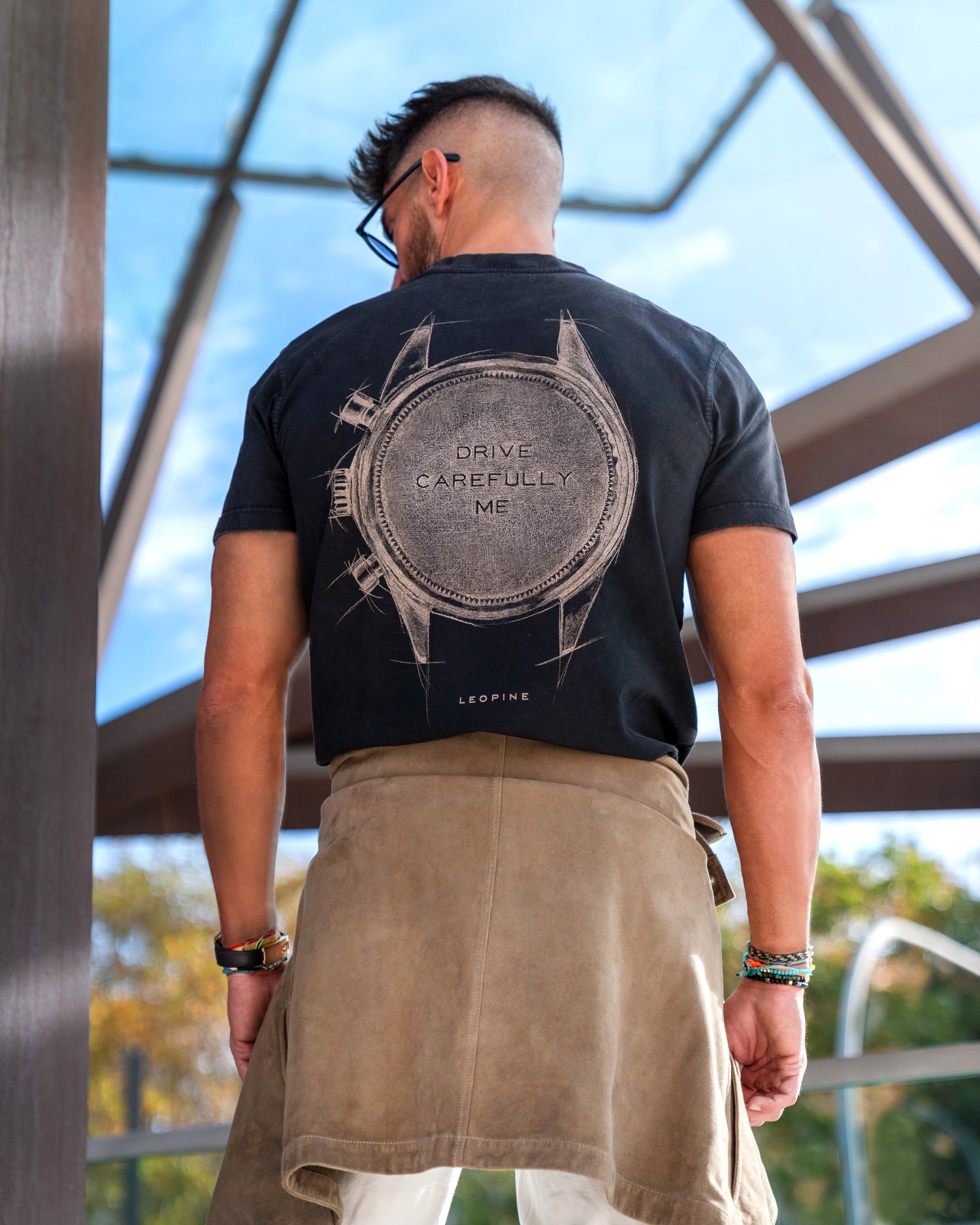 Gentlemen Driver T-Shirt - LEOPINE