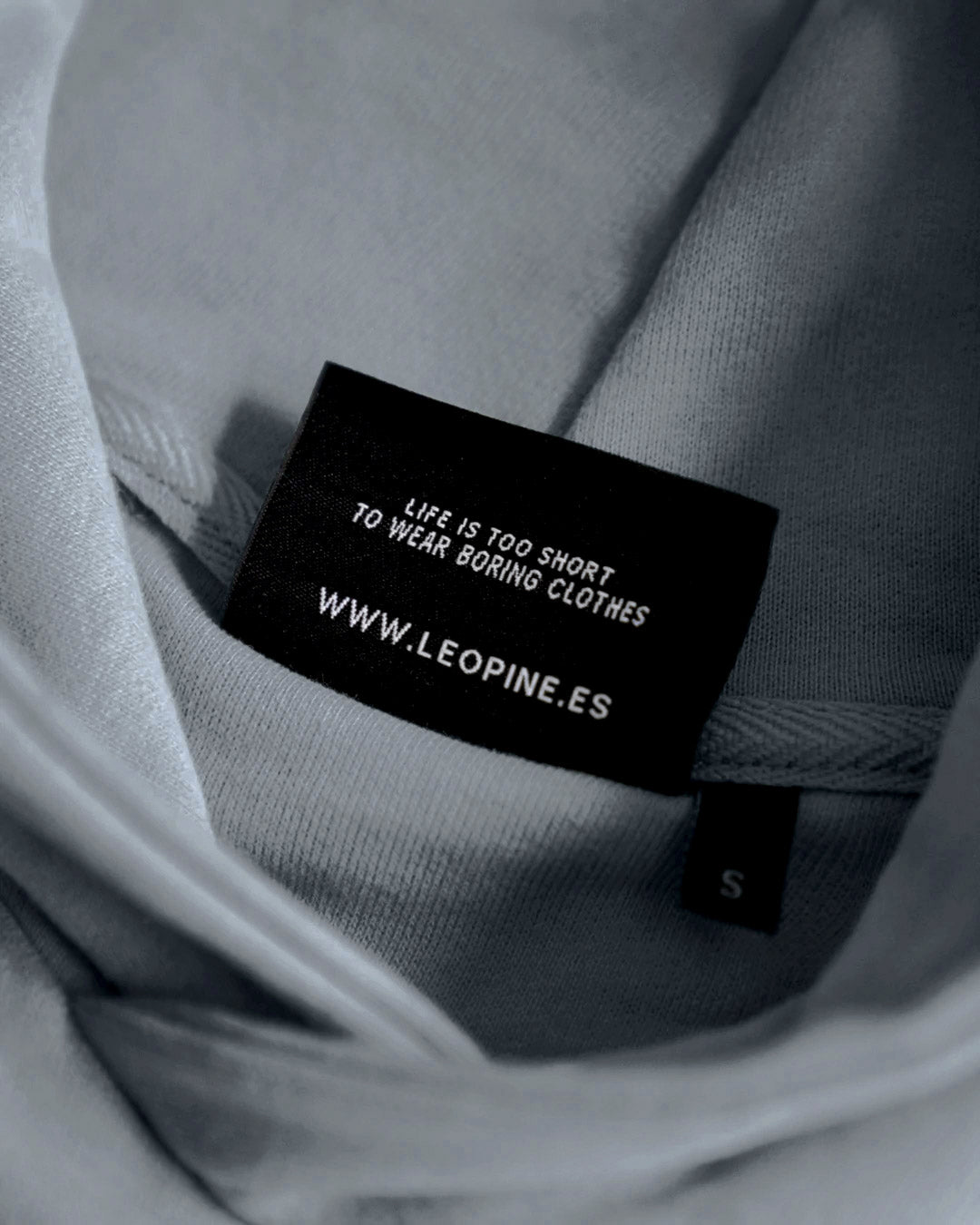 Corporate Hoodie “In Watches Veritas” - LEOPINE
