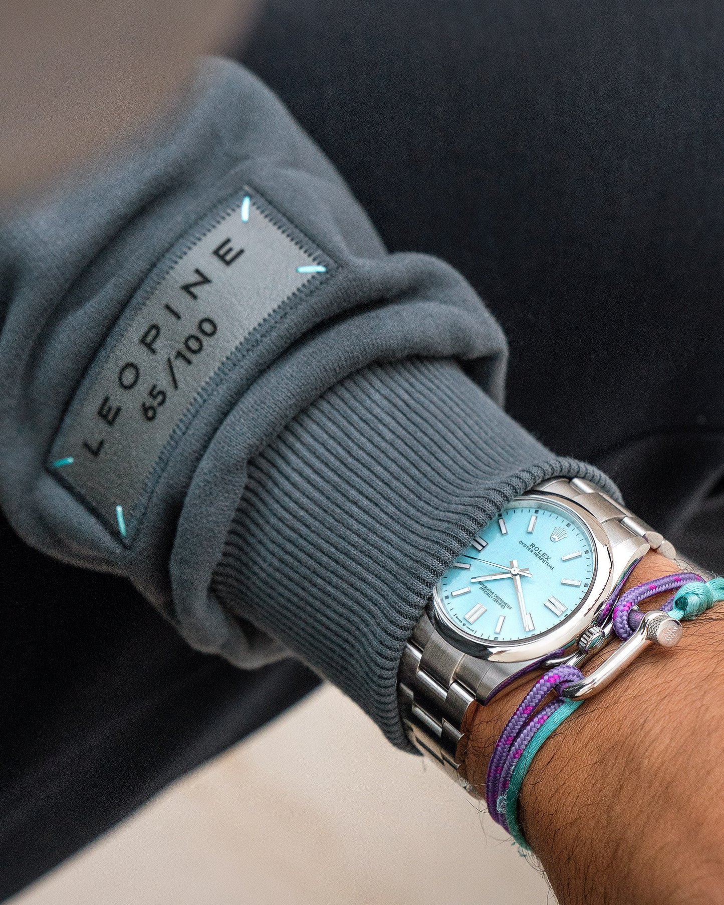 Corporate Hoodie “In Watches Veritas” - LEOPINE
