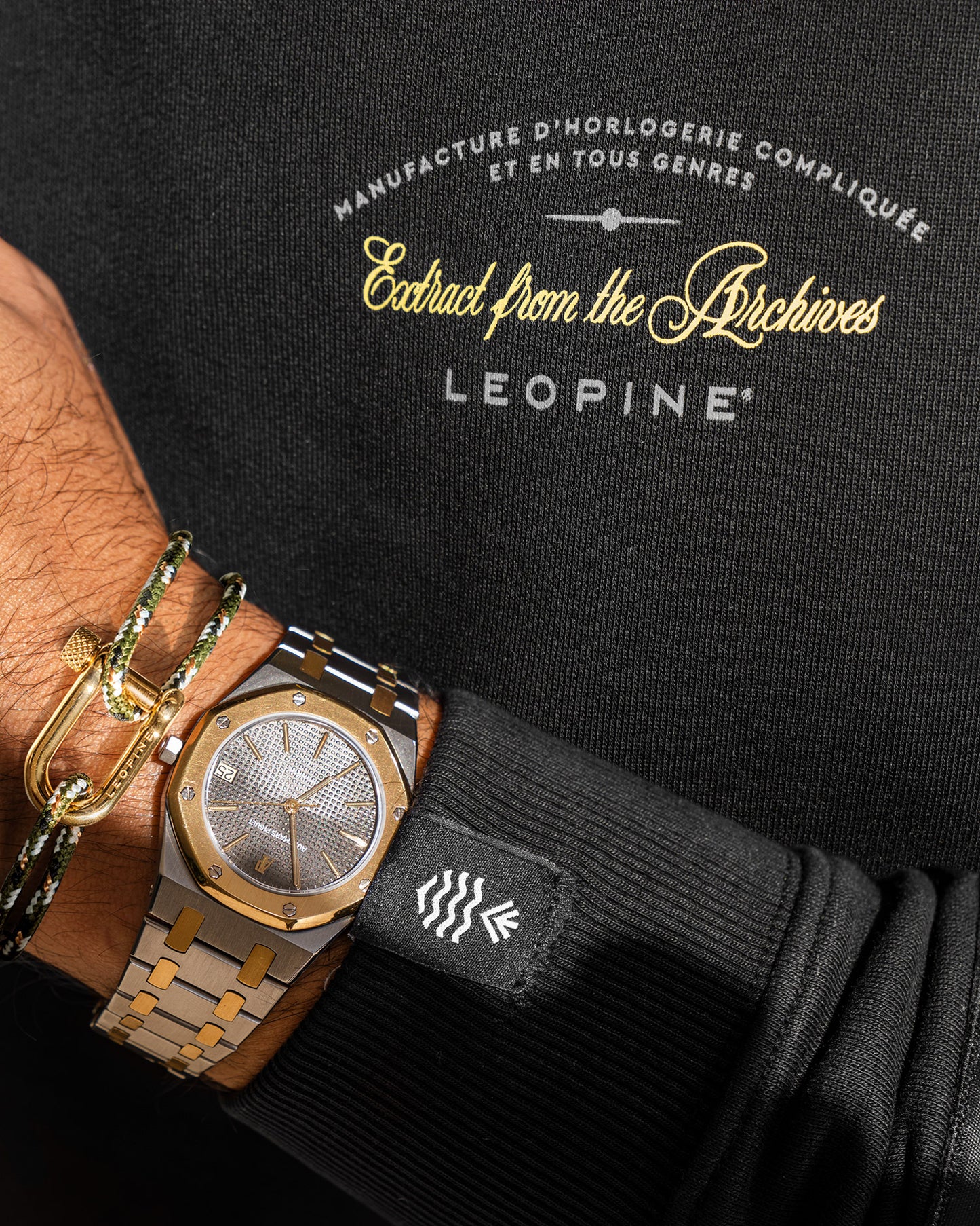 Archives Hoodie - LEOPINE